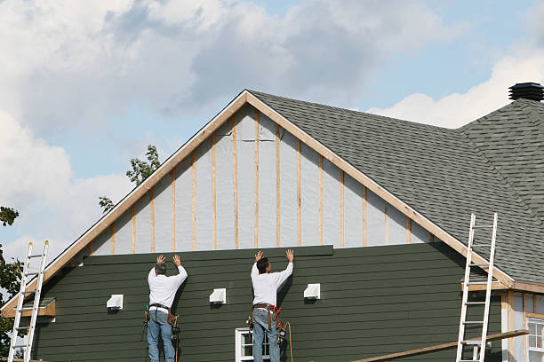 Professional Emergency Siding Repair technician working in New Hill, NC